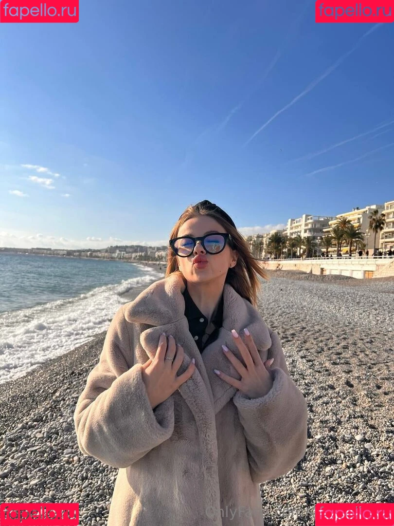 mi_mia_hart / mimirosahart Onlyfans Photo Gallery 