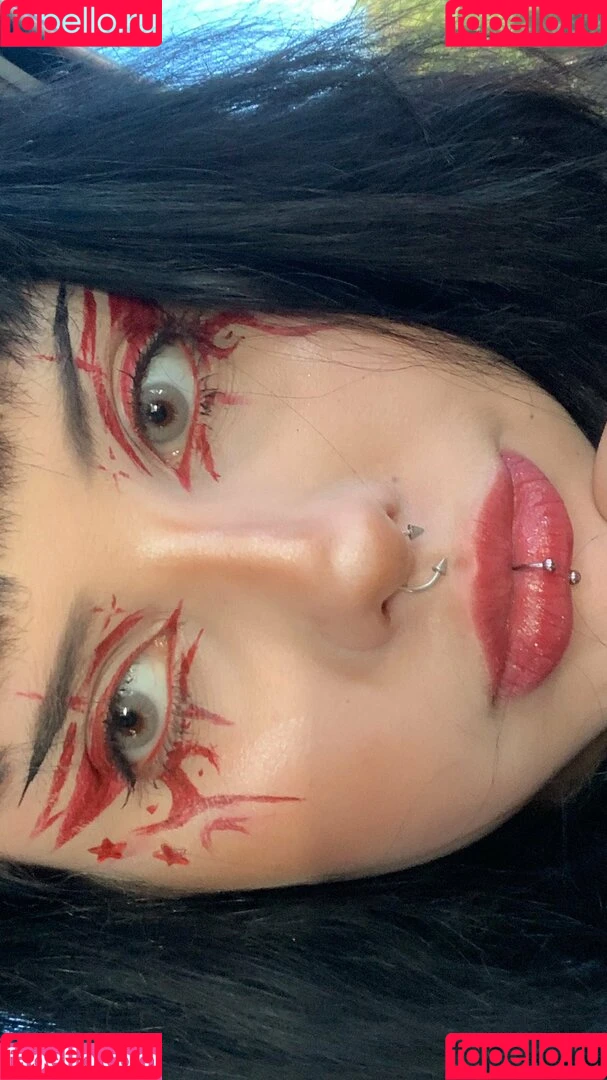 1myourproblem / imjustyourproblemx / notyourproblemlol / suzynha / yrfckingproblem Onlyfans Photo Gallery 