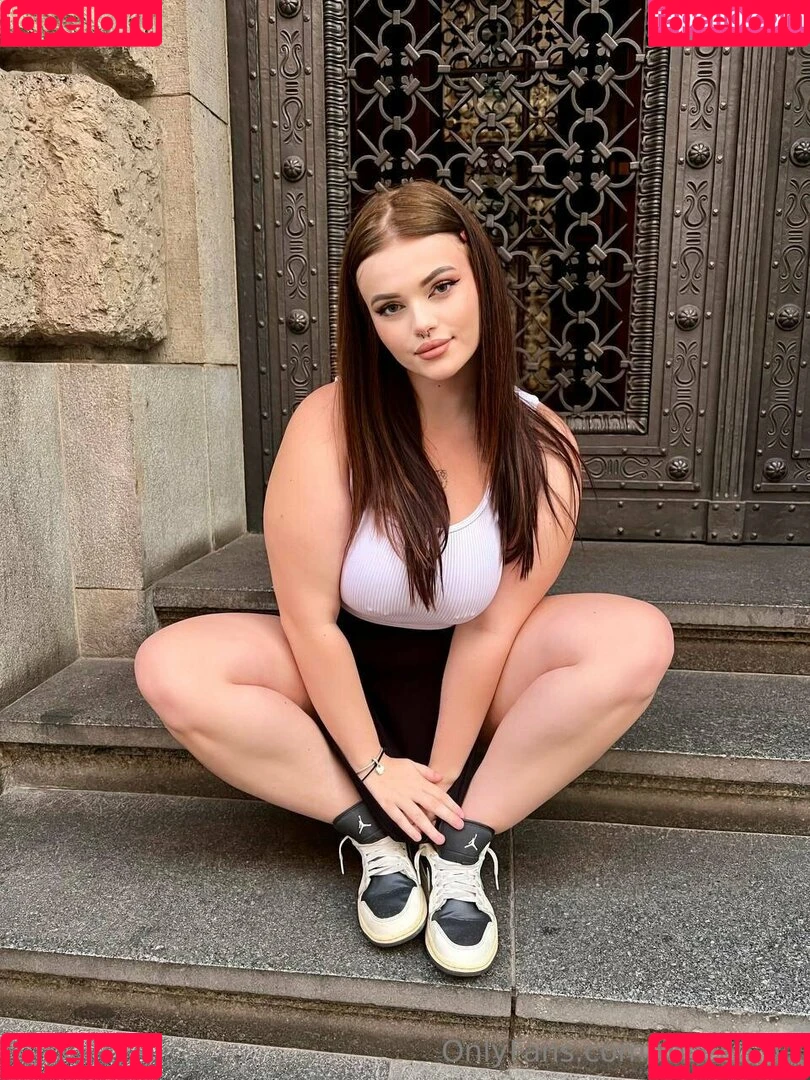 roselin.de / roselin_dey Onlyfans Photo Gallery 