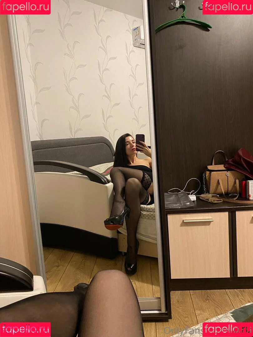 lisofi Onlyfans Photo Gallery 