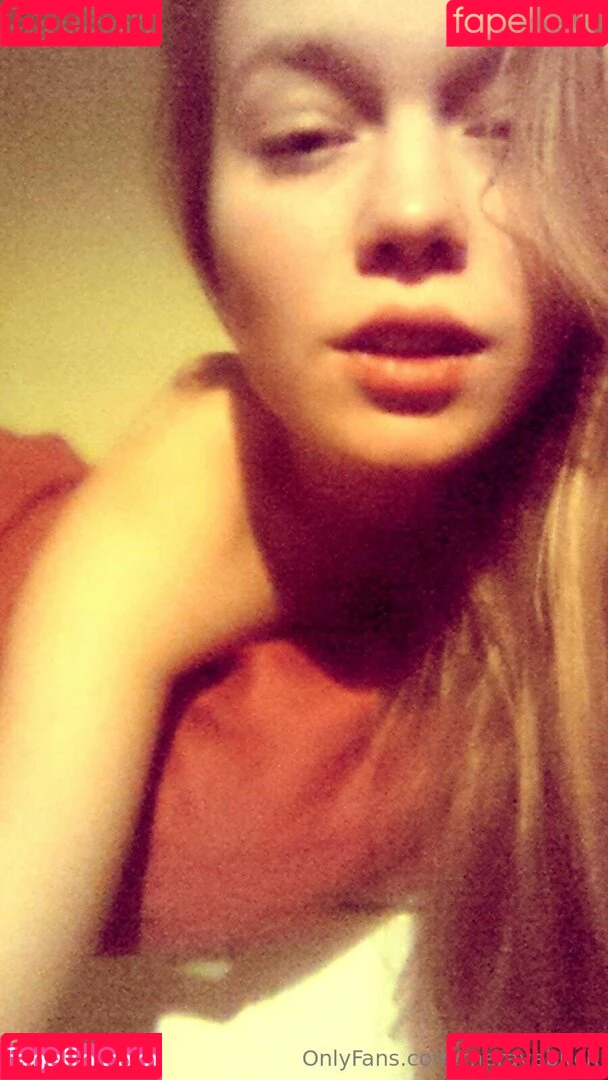 theravebitch Onlyfans Photo Gallery 