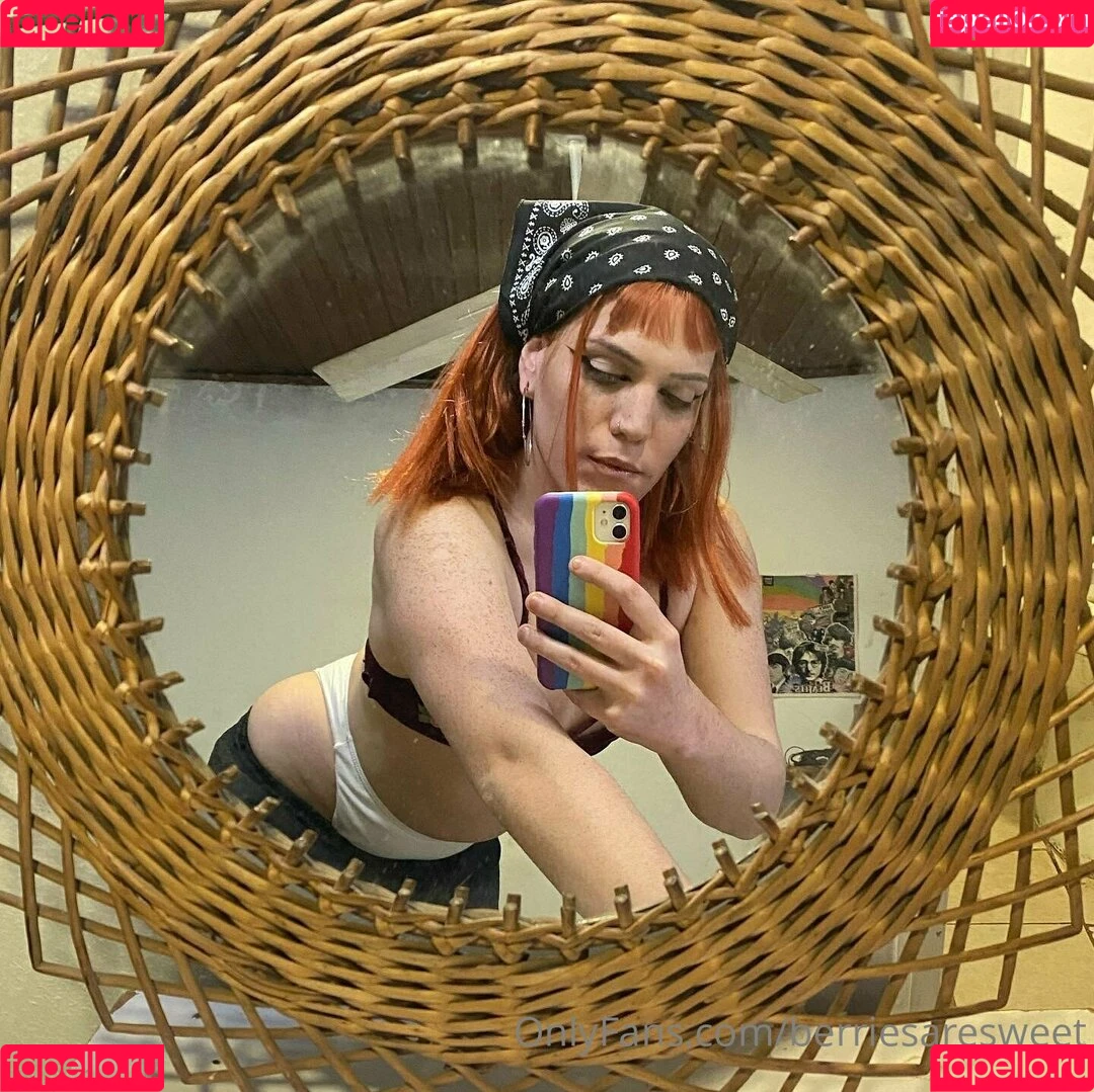 berriesaresweet / berriesweet Onlyfans Photo Gallery 