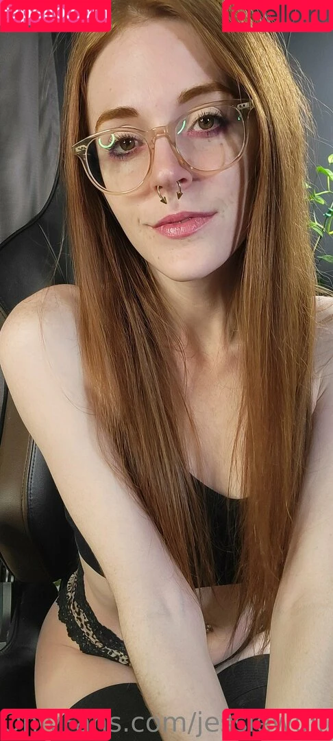 https: / jessiewolfe / jessiewolfexoxo Onlyfans Photo Gallery 