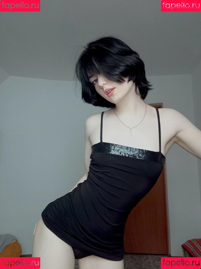 Etherealgothique / etherealgoth Onlyfans Photo Gallery 