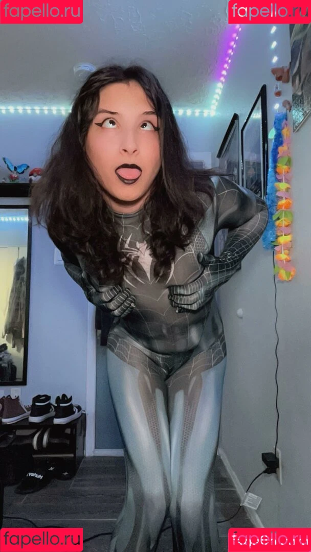 Whisperfem / https: / whispermuffin Onlyfans Photo Gallery 