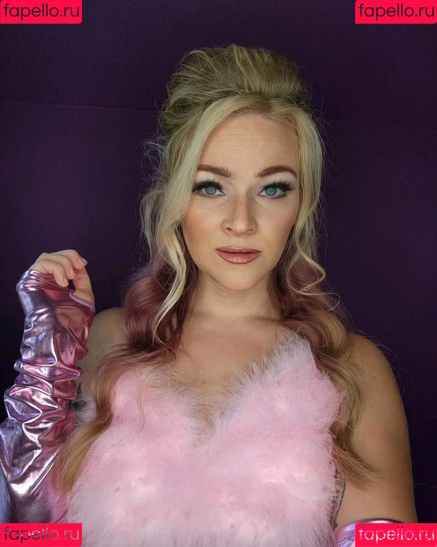 Vixyy64 / vixythepixie Onlyfans Photo Gallery 