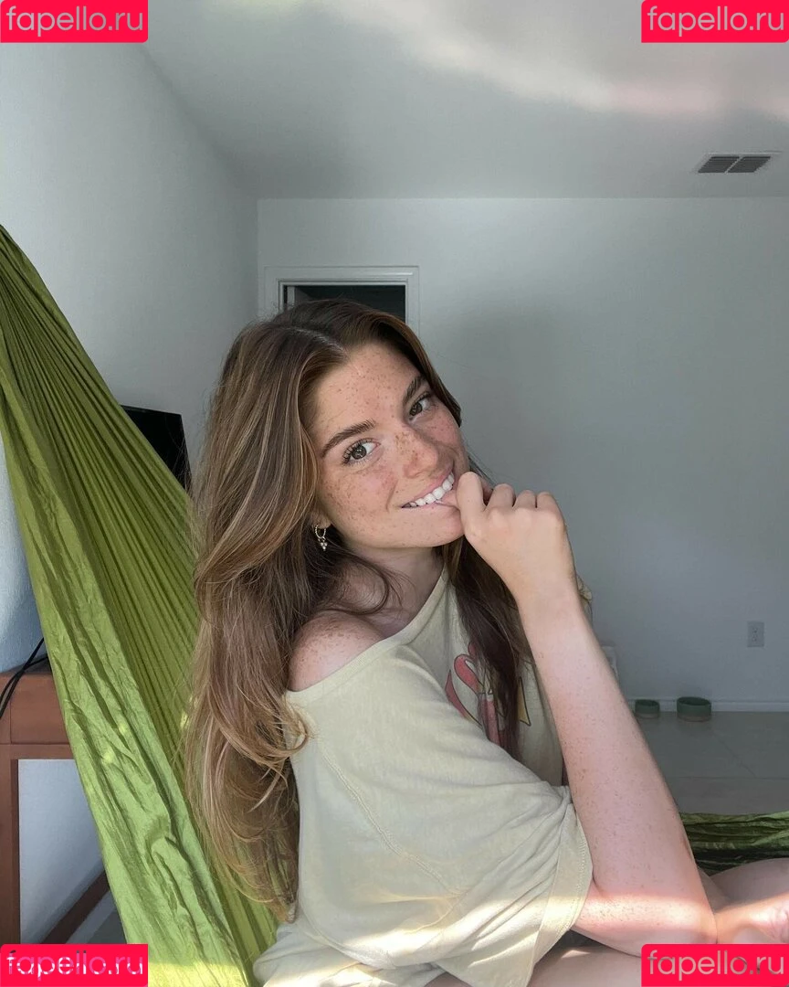 Hannah Stein / hnnhxl Onlyfans Photo Gallery 