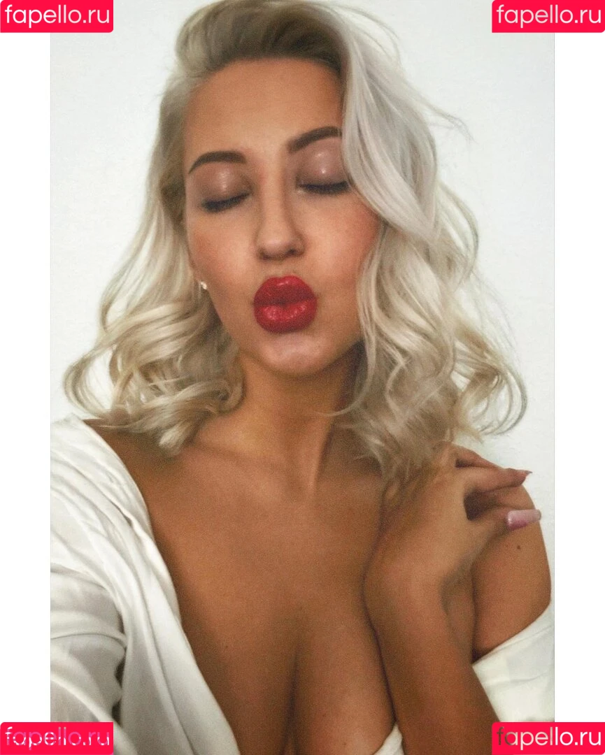 itisjustlilith Onlyfans Photo Gallery 