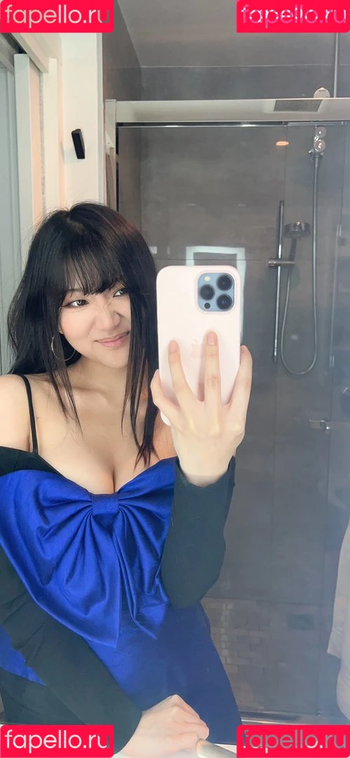 AriaSaki / simplyjustaria Onlyfans Photo Gallery 