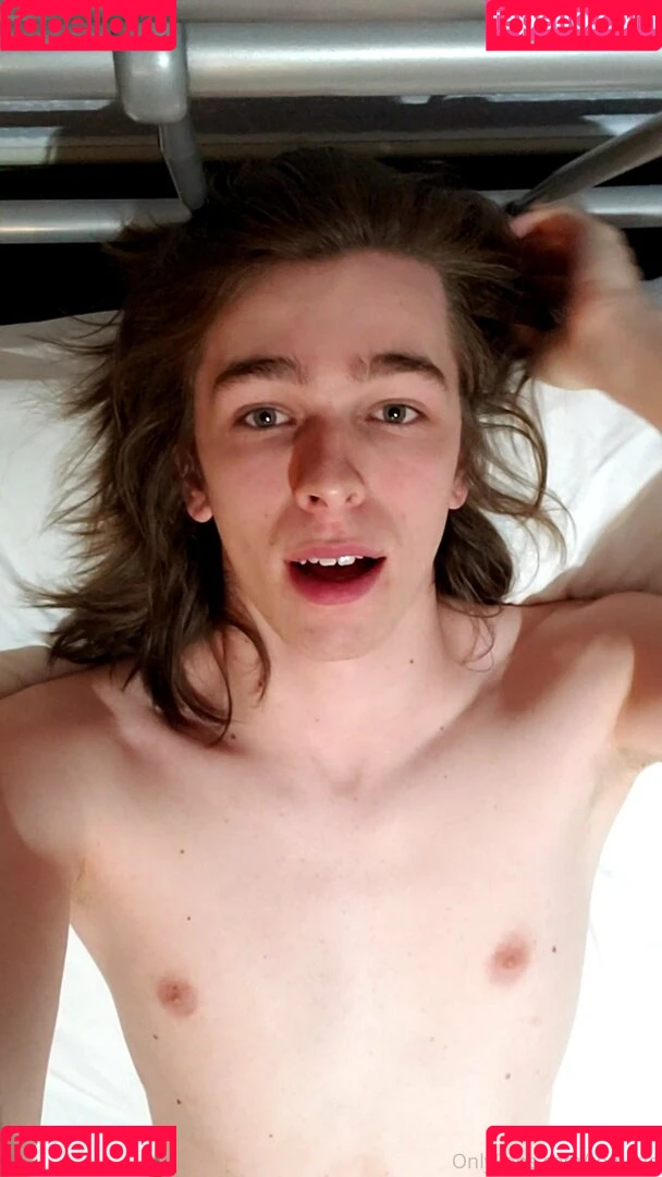 tomaaa / tomaaa.a Onlyfans Photo Gallery 