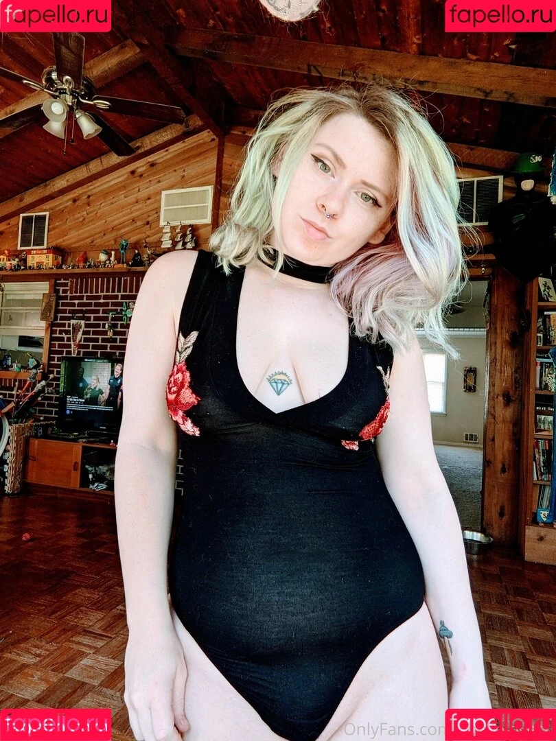 chellelovesu / chellesilverstein Onlyfans Photo Gallery 