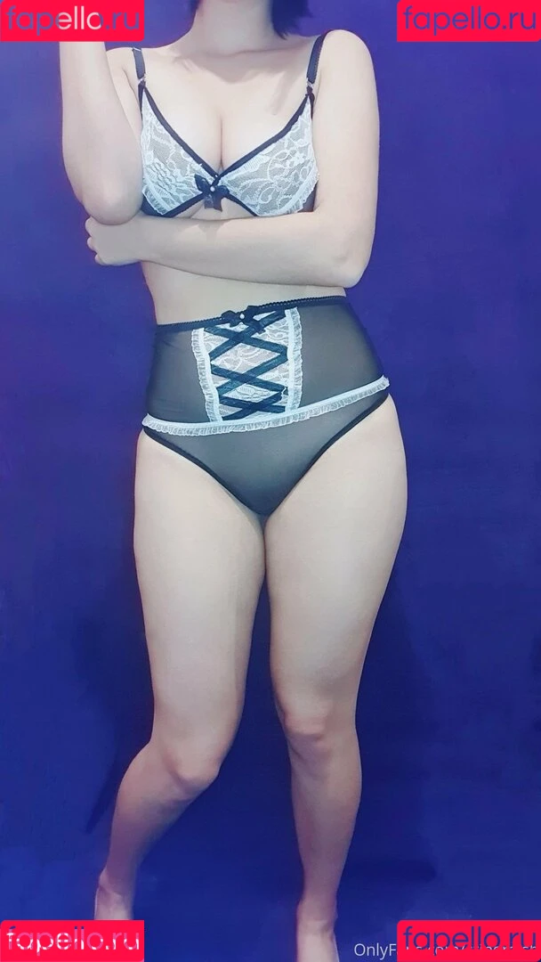 stingraish / stingrhe__ Onlyfans Photo Gallery 