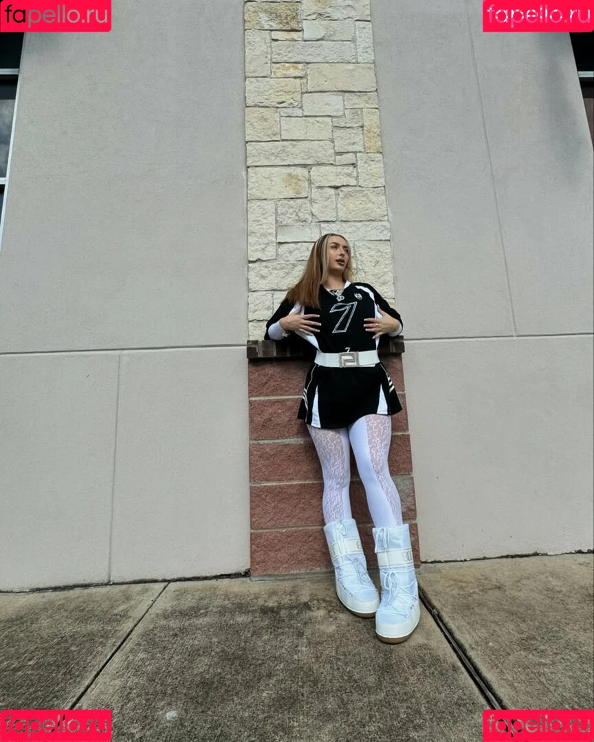 des_suzanne / destiny_suzanne_ Onlyfans Photo Gallery 