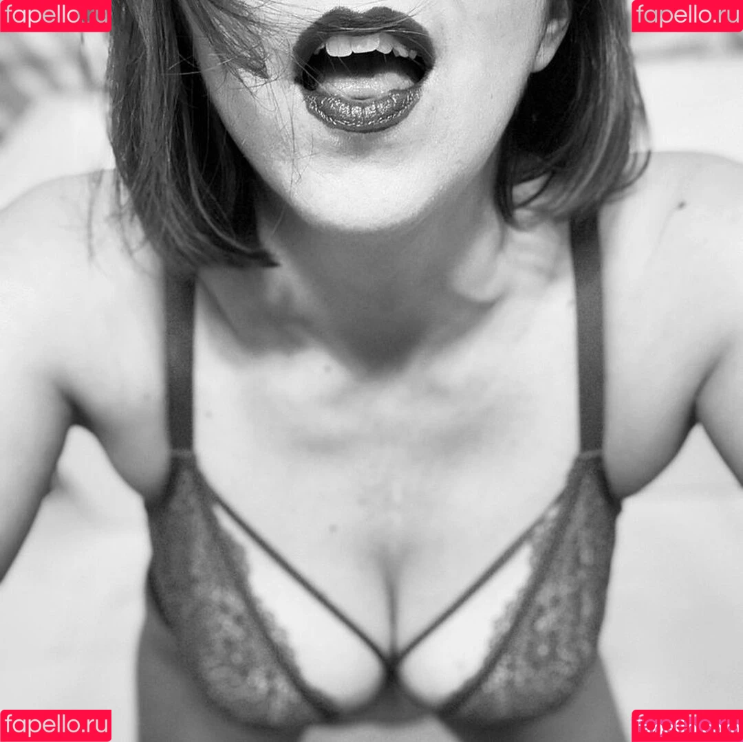 https: / mstrss.ts / mstrssts_VIP Onlyfans Photo Gallery 