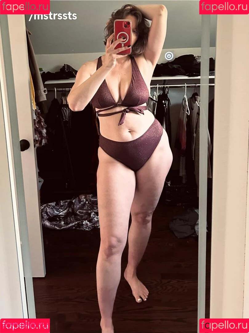 https: / mstrss.ts / mstrssts_VIP Onlyfans Photo Gallery 