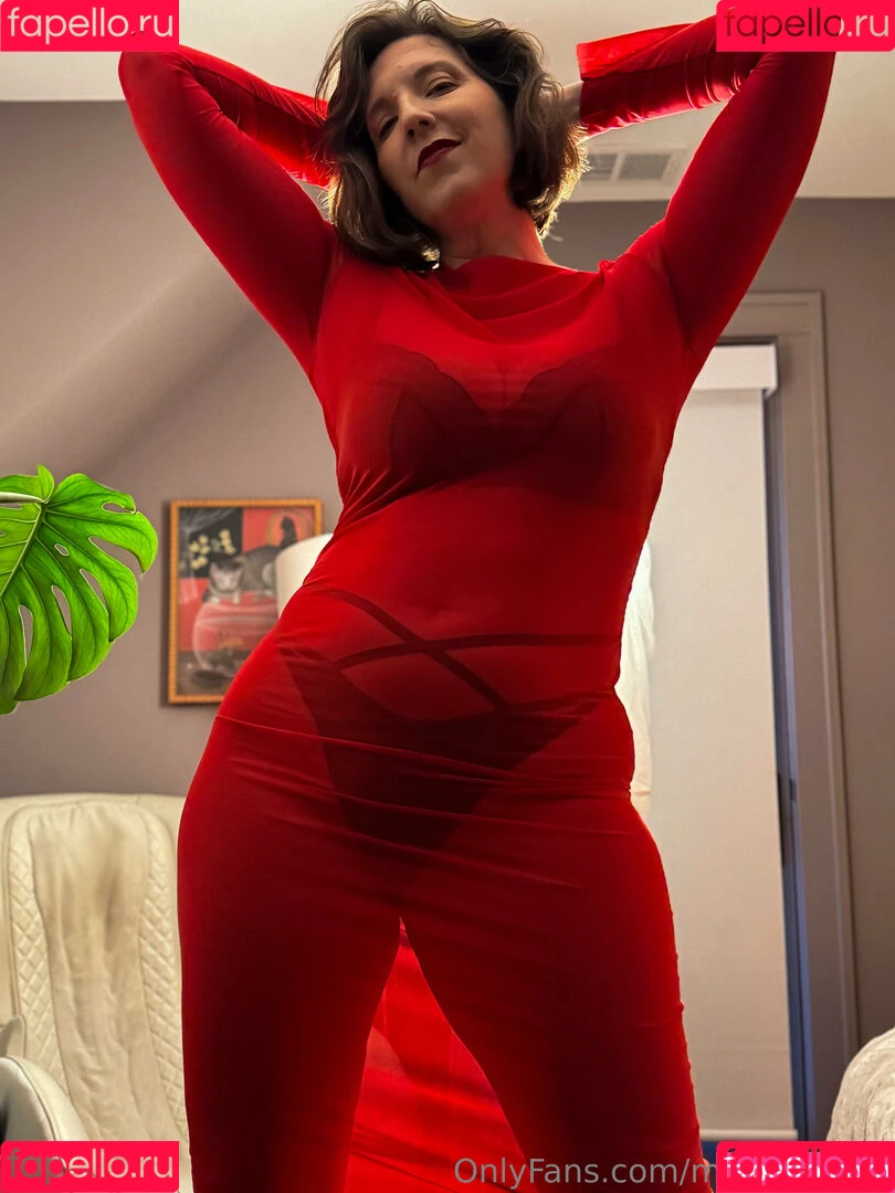 https: / mstrss.ts / mstrssts_VIP Onlyfans Photo Gallery 