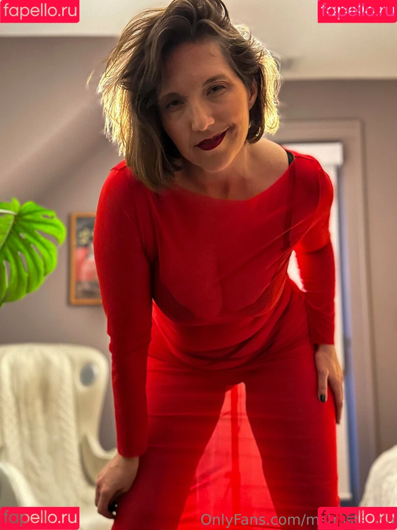 https: / mstrss.ts / mstrssts_VIP Onlyfans Photo Gallery 