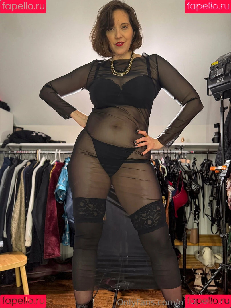 https: / mstrss.ts / mstrssts_VIP Onlyfans Photo Gallery 