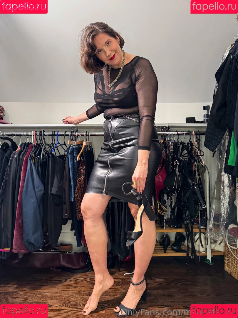 https: / mstrss.ts / mstrssts_VIP Onlyfans Photo Gallery 