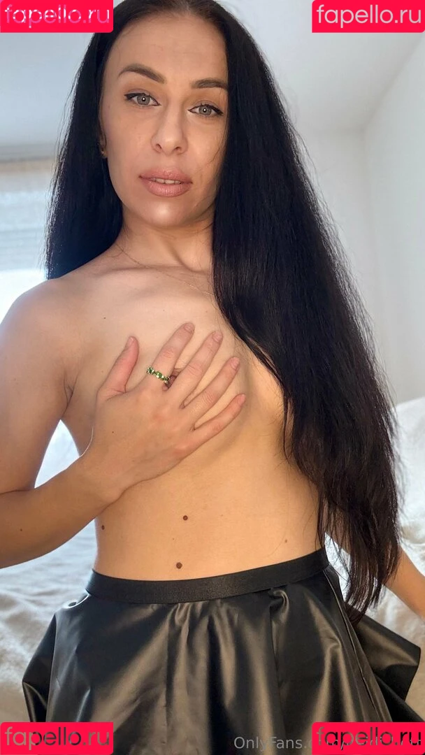 heidi_hott Onlyfans Photo Gallery 