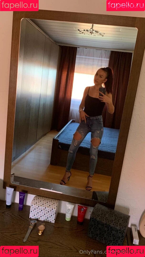 heidi_hott Onlyfans Photo Gallery 