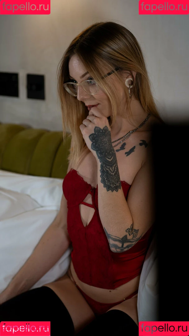 fakeannalee / fakeannaleex Onlyfans Photo Gallery 