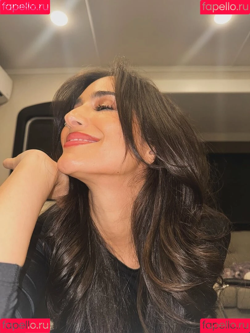 Sol Rodriguez / solrodr Onlyfans Photo Gallery 