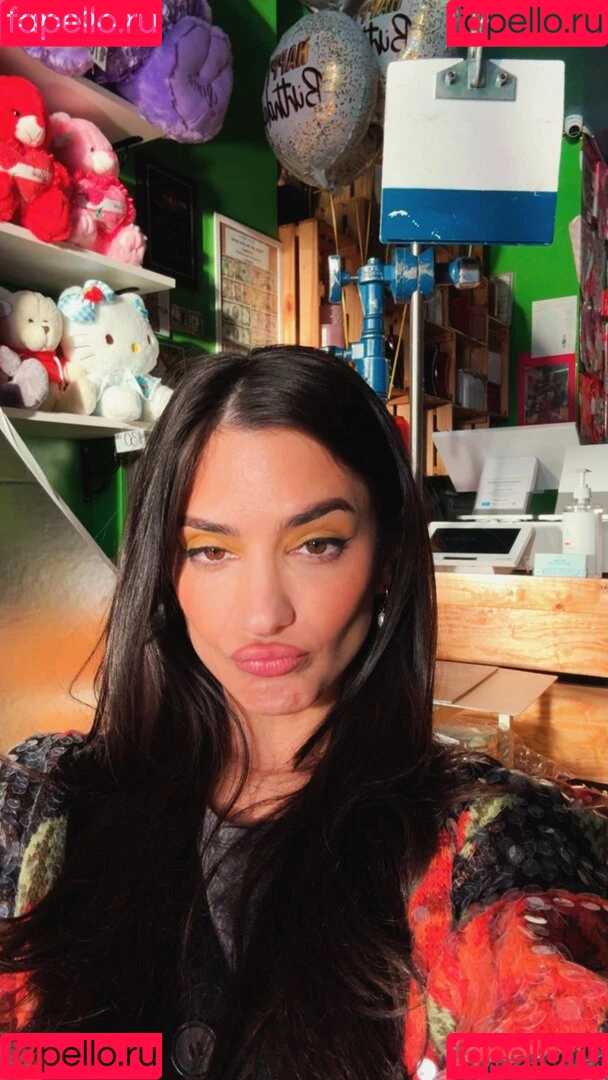 Sol Rodriguez / solrodr Onlyfans Photo Gallery 