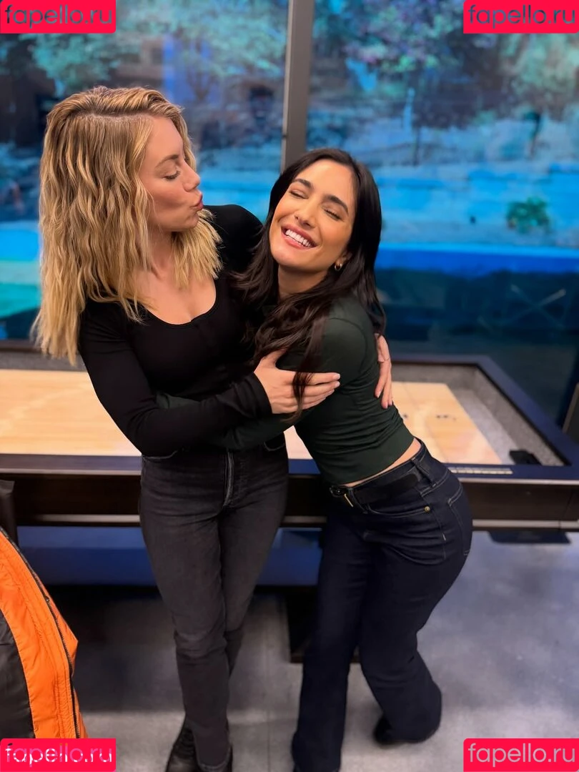 Sol Rodriguez / solrodr Onlyfans Photo Gallery 