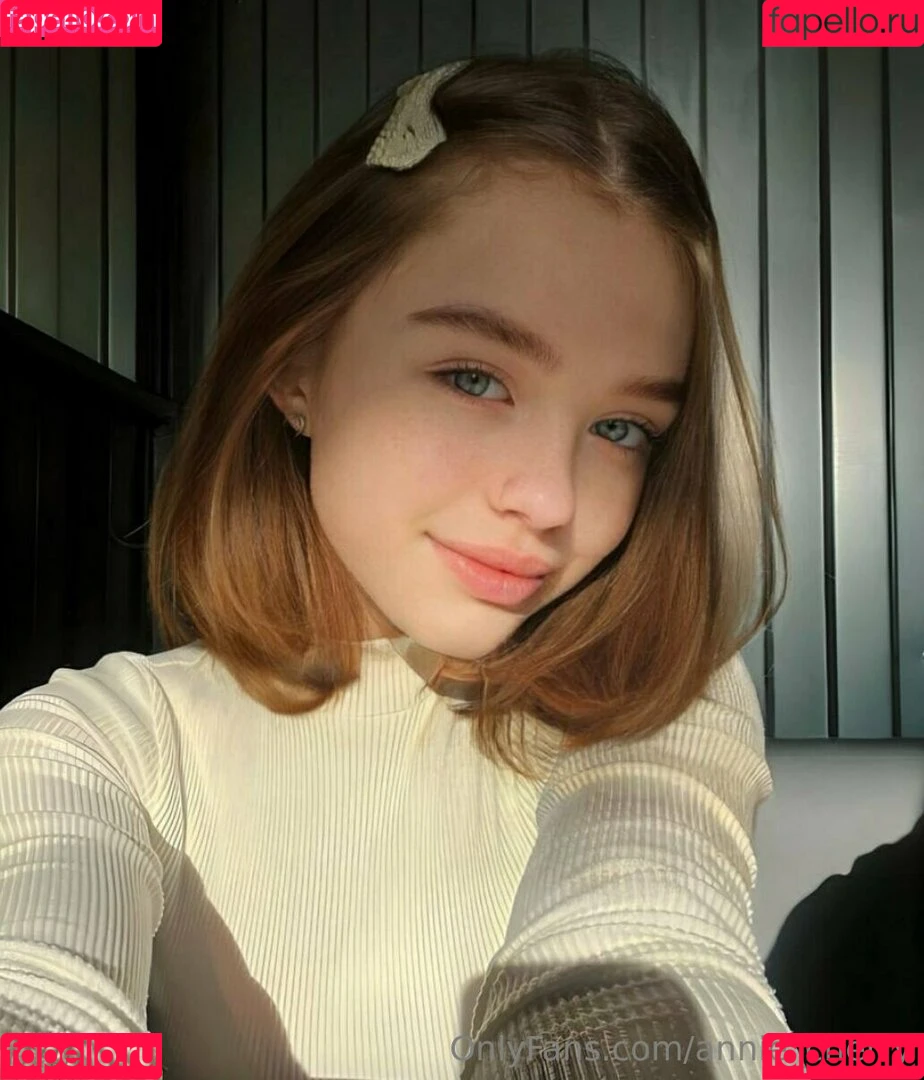 annie_aa / annie_cherry / https: / theanniecherry Onlyfans Photo Gallery 