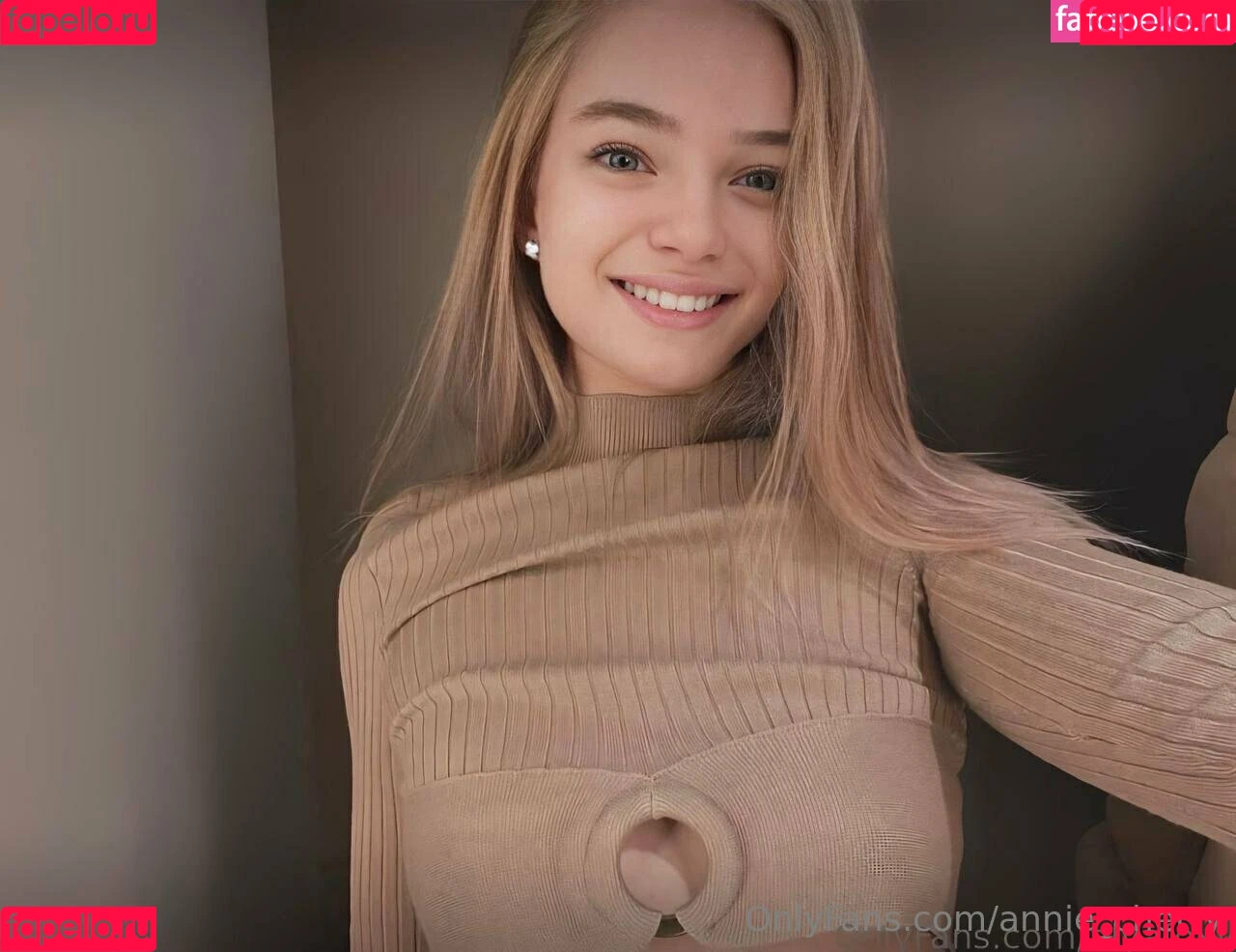 annie_aa / annie_cherry / https: / theanniecherry Onlyfans Photo Gallery 