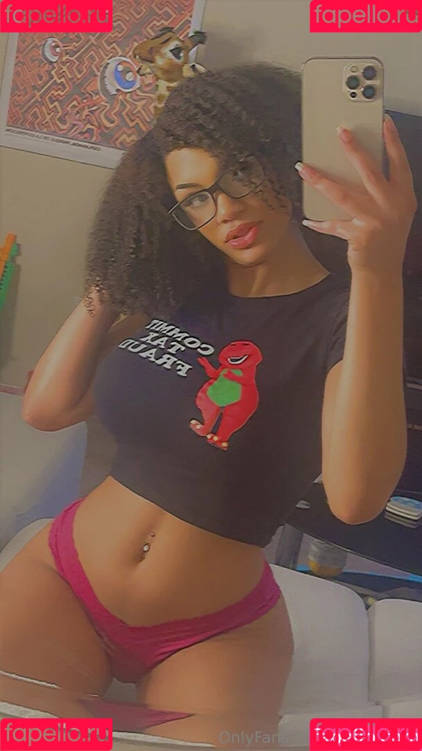 skimpystar Onlyfans Photo Gallery 