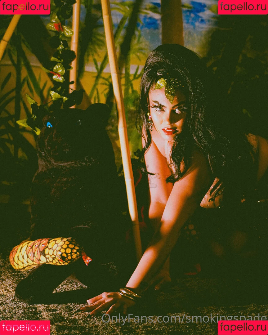 karaspade / smokingspade Onlyfans Photo Gallery 