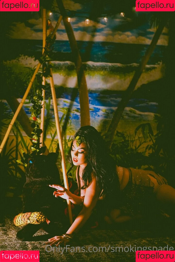 karaspade / smokingspade Onlyfans Photo Gallery 