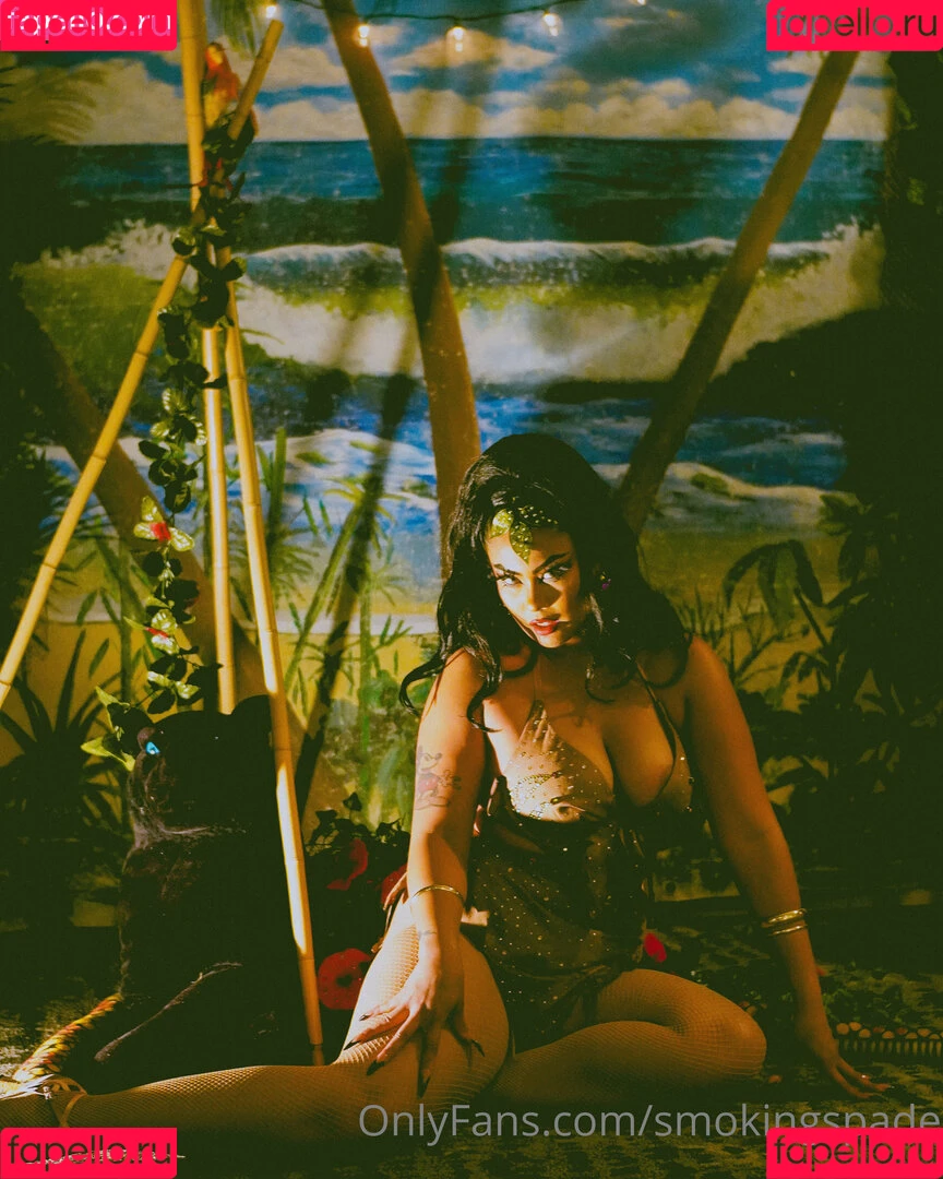 karaspade / smokingspade Onlyfans Photo Gallery 