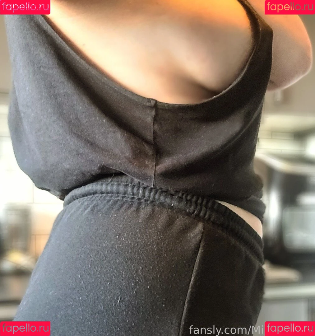 MilkyMilf88 / https: / milkymilk2k Onlyfans Photo Gallery 