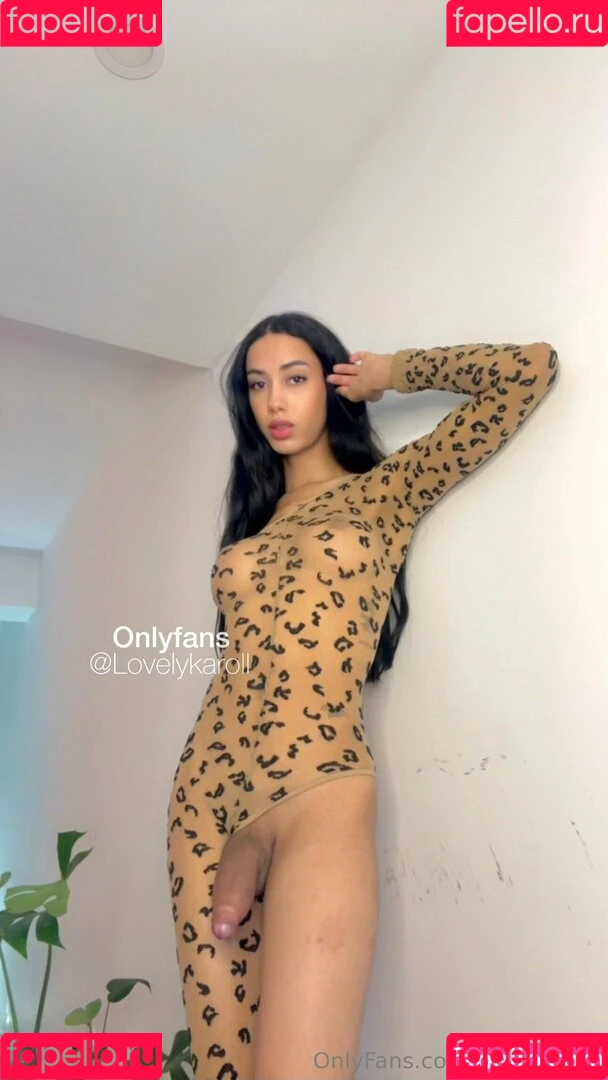 LovelyKaroll / dramakaroll Onlyfans Photo Gallery 