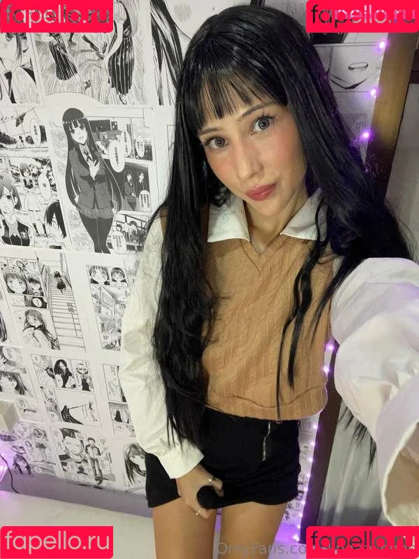 Lina Chen / https: / lina.chen / linaaa_chen Onlyfans Photo Gallery 