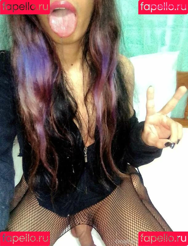 cutietrapnya / https: Onlyfans Photo Gallery 