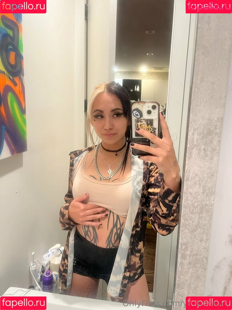 yeshunnixx Onlyfans Photo Gallery 