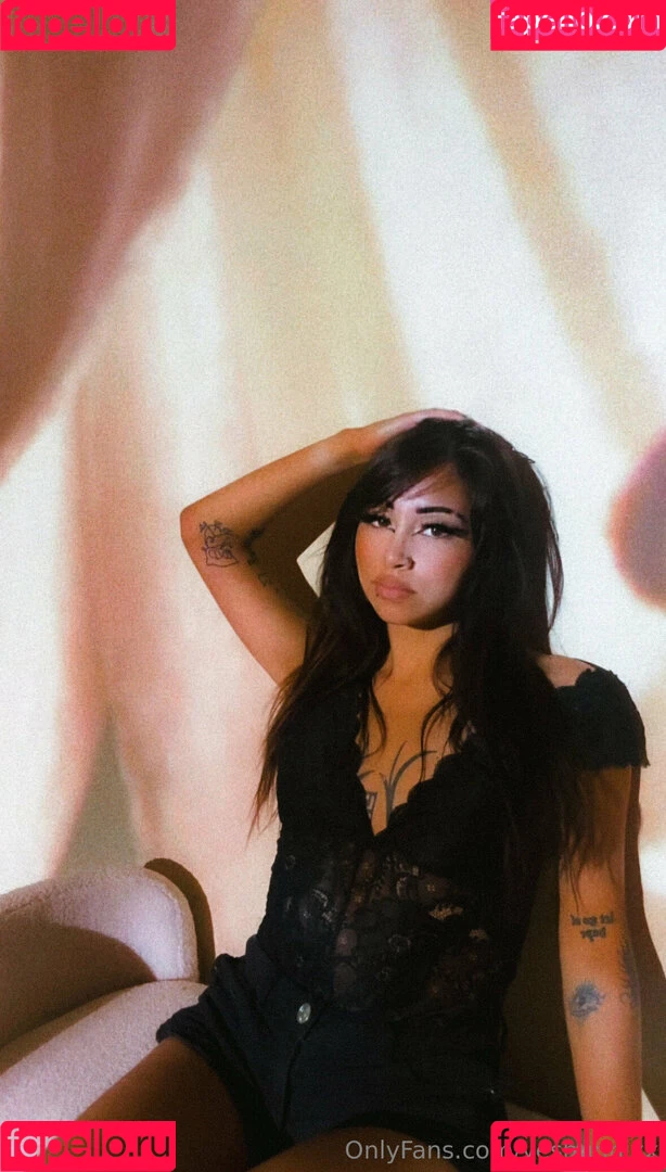 yeshunnixx Onlyfans Photo Gallery 