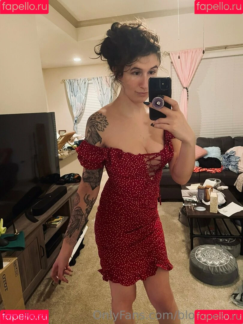 Bloody / bloodyfans Onlyfans Photo Gallery 