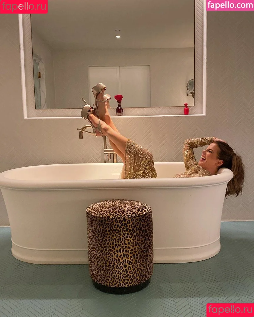 Kate Beckinsale / katebeckinsale Onlyfans Photo Gallery 