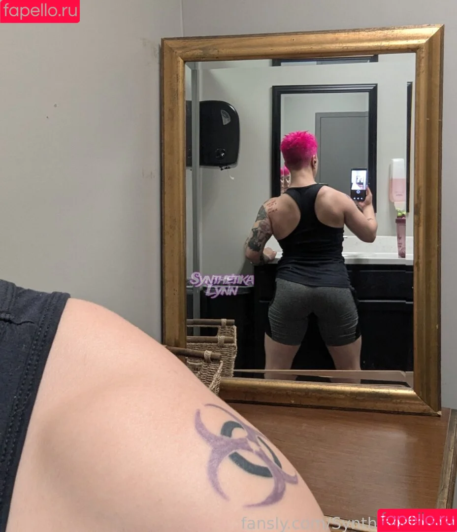 SynthetikaLynn Onlyfans Photo Gallery 