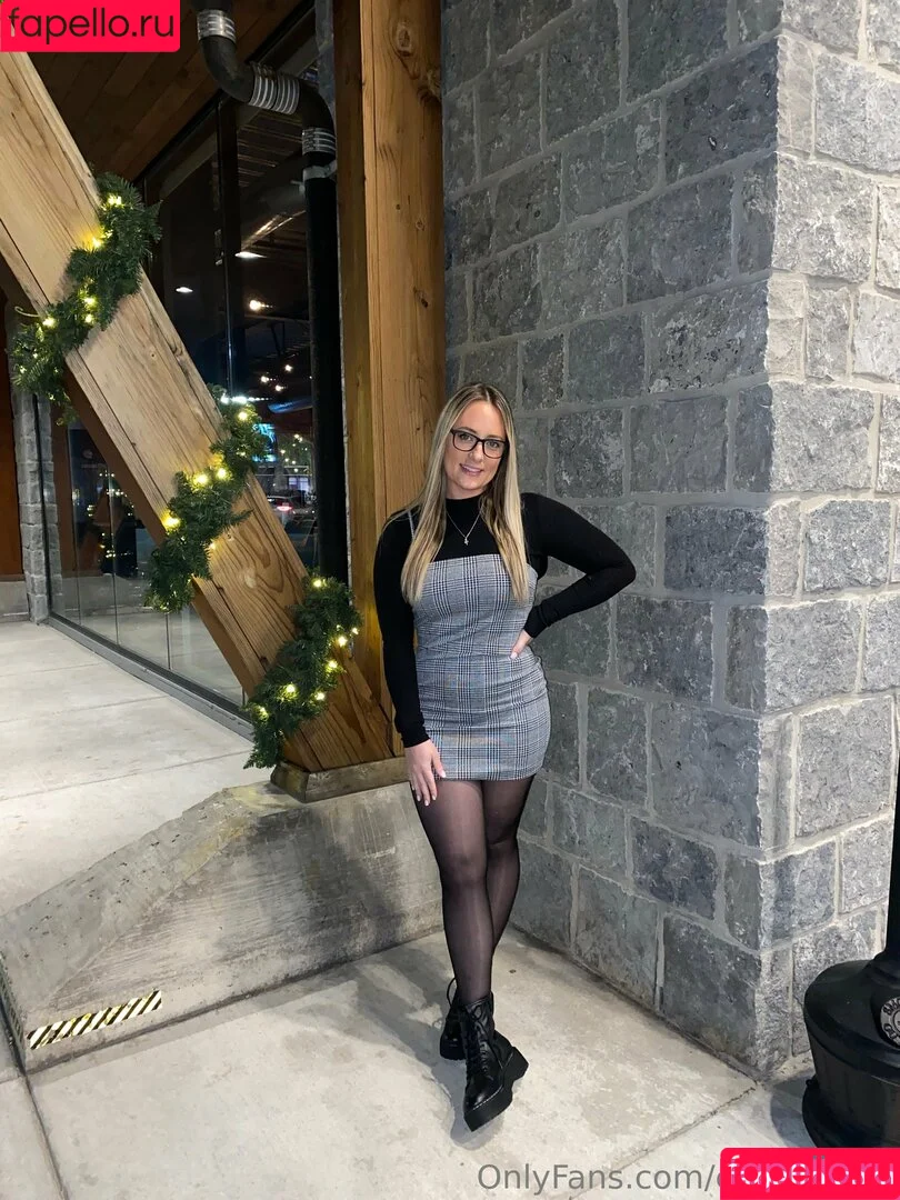 cassidybee / fitchiccassidy Onlyfans Photo Gallery 