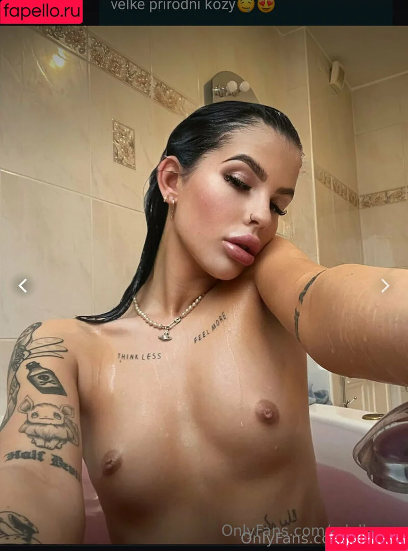 luxinka / luxinkaa Onlyfans Photo Gallery 