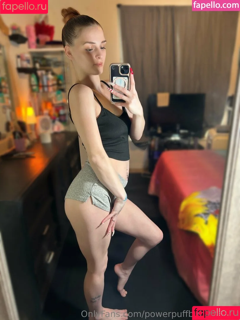 bubblesblows666 / powerpuffbubbles666 Onlyfans Photo Gallery 