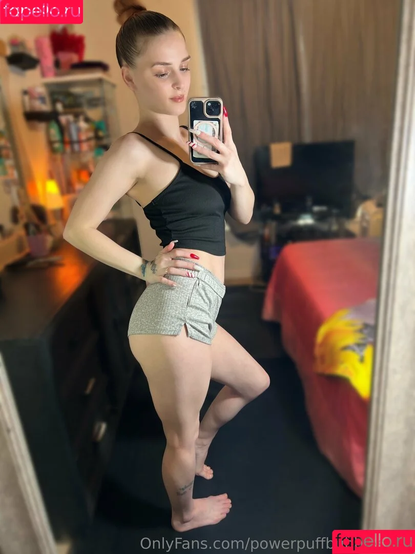 bubblesblows666 / powerpuffbubbles666 Onlyfans Photo Gallery 