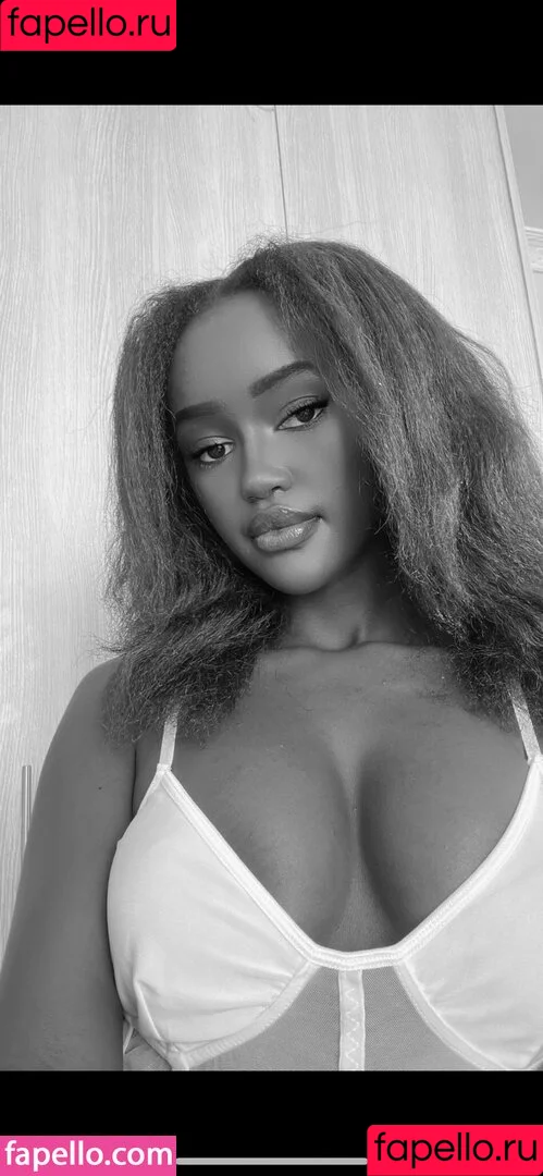 aurora_staar / aurora_starr Onlyfans Photo Gallery 