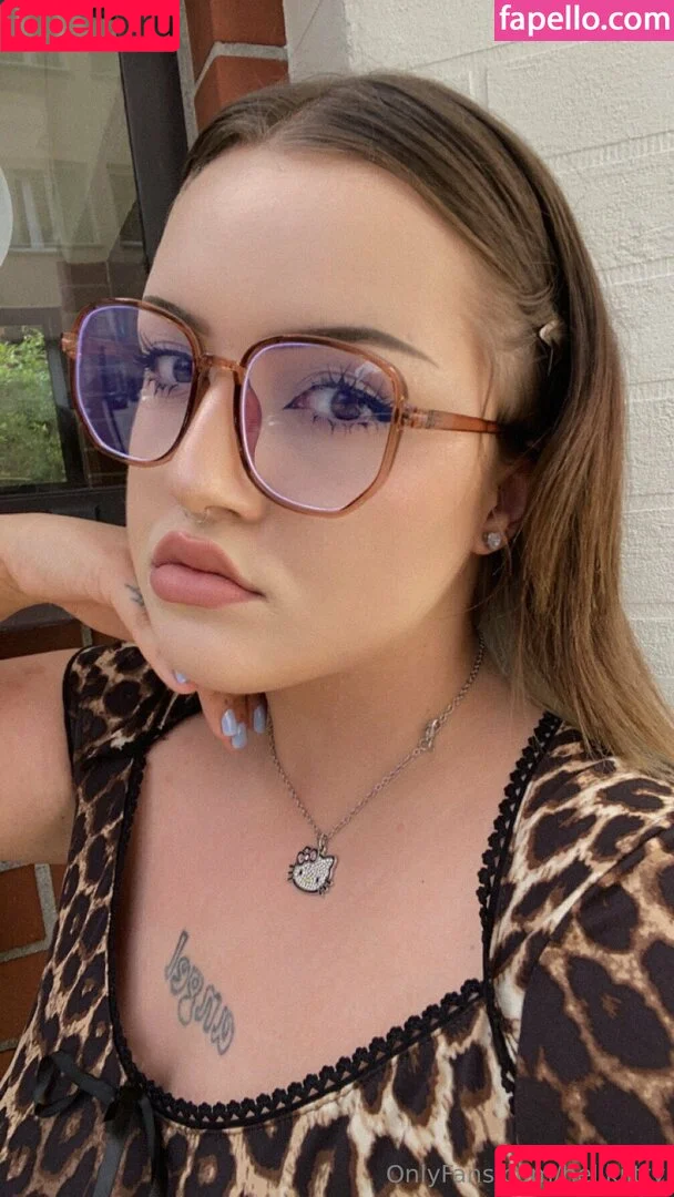 hellkiitty / hellokitty Onlyfans Photo Gallery 